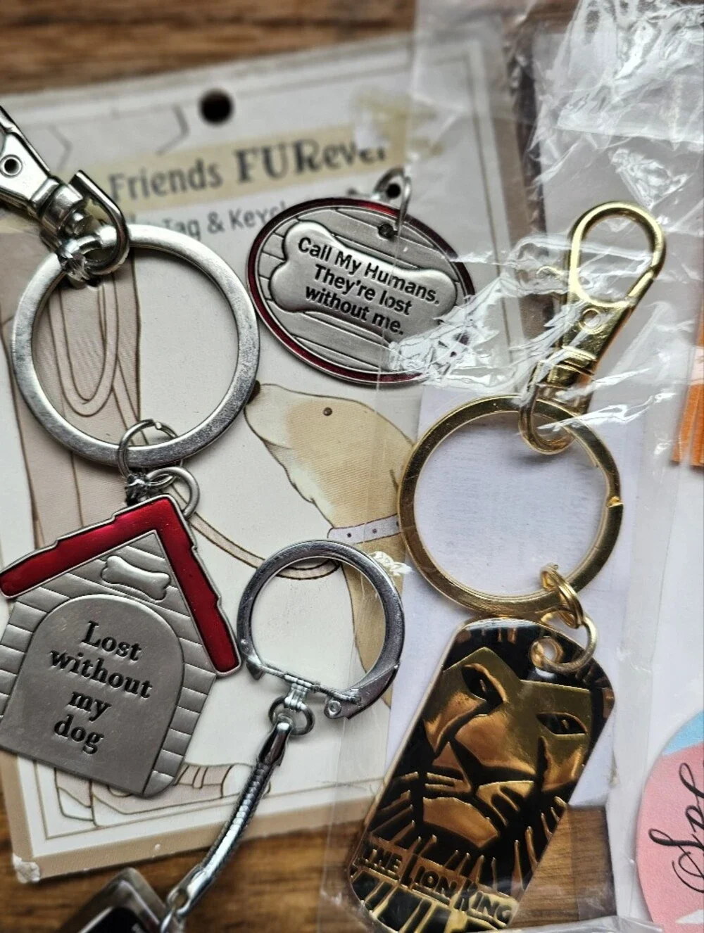 N/A 44 keychains